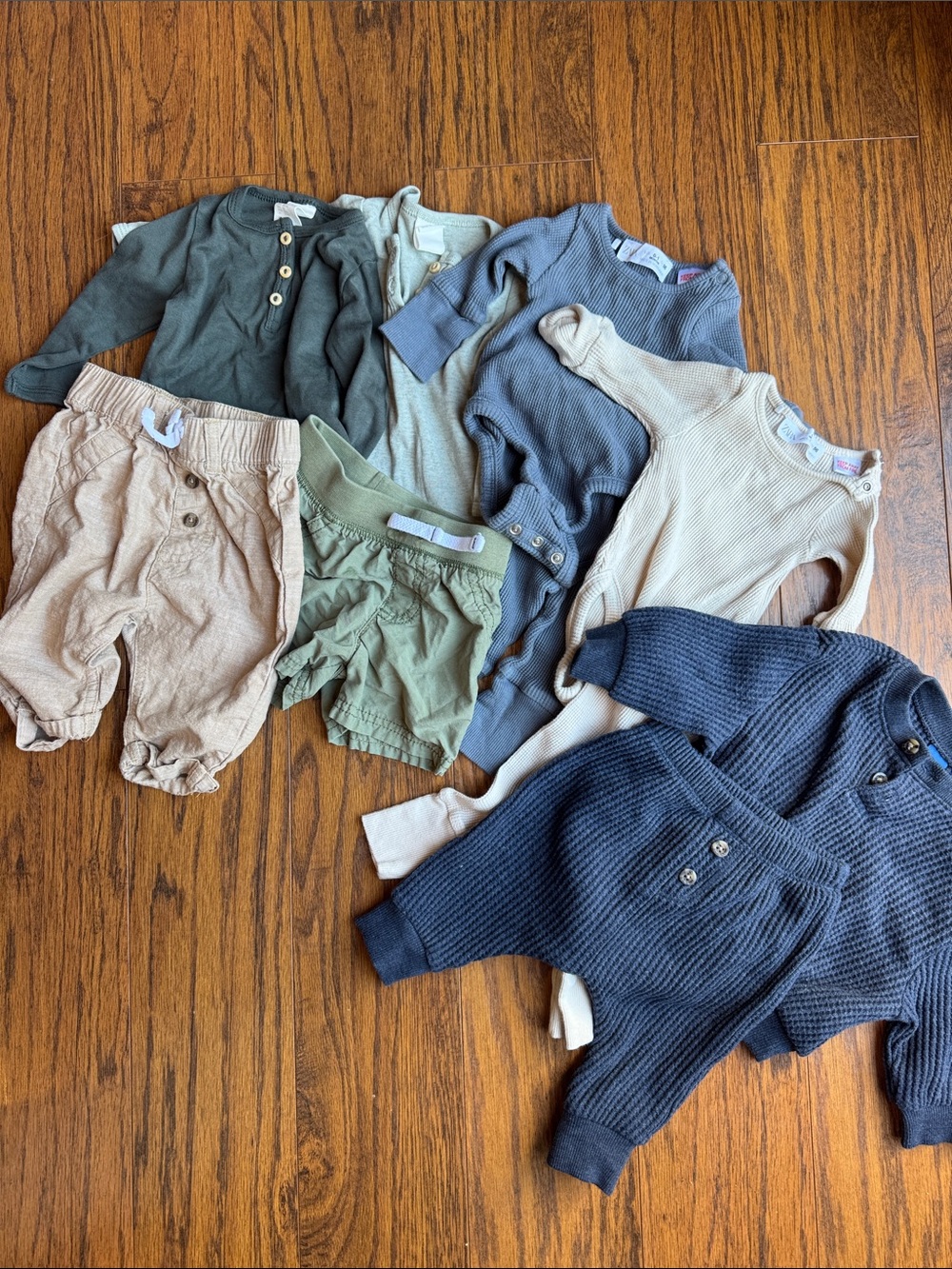 0-3 months Neutral Baby Clothing Bundle - Beige, Olive, Blue, Navy